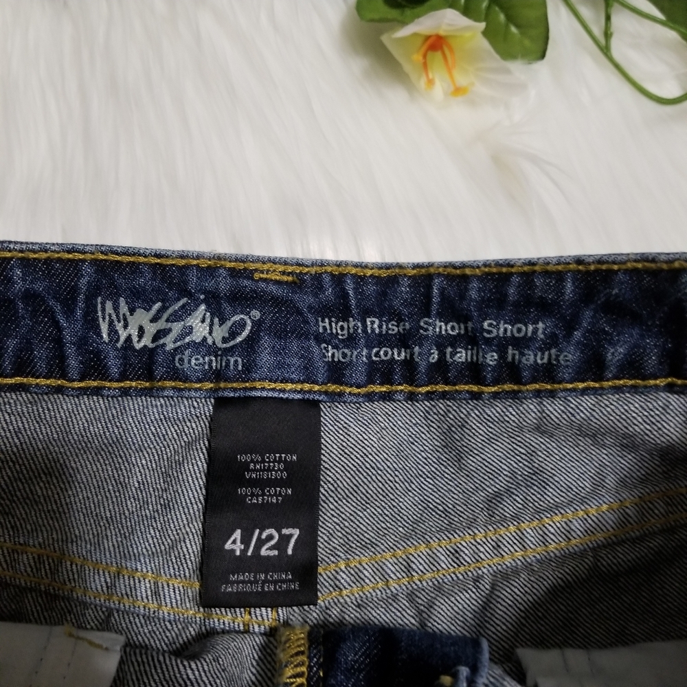 MOSSIMO Short Denim High Rise, with Ripped. - Picture 10 of 11